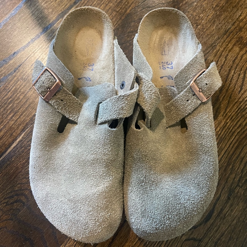 Birkenstock Tan Mules & Clogs Soft Slip-On